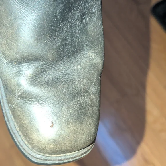 Black Leather Boots - Picture 14 of 16